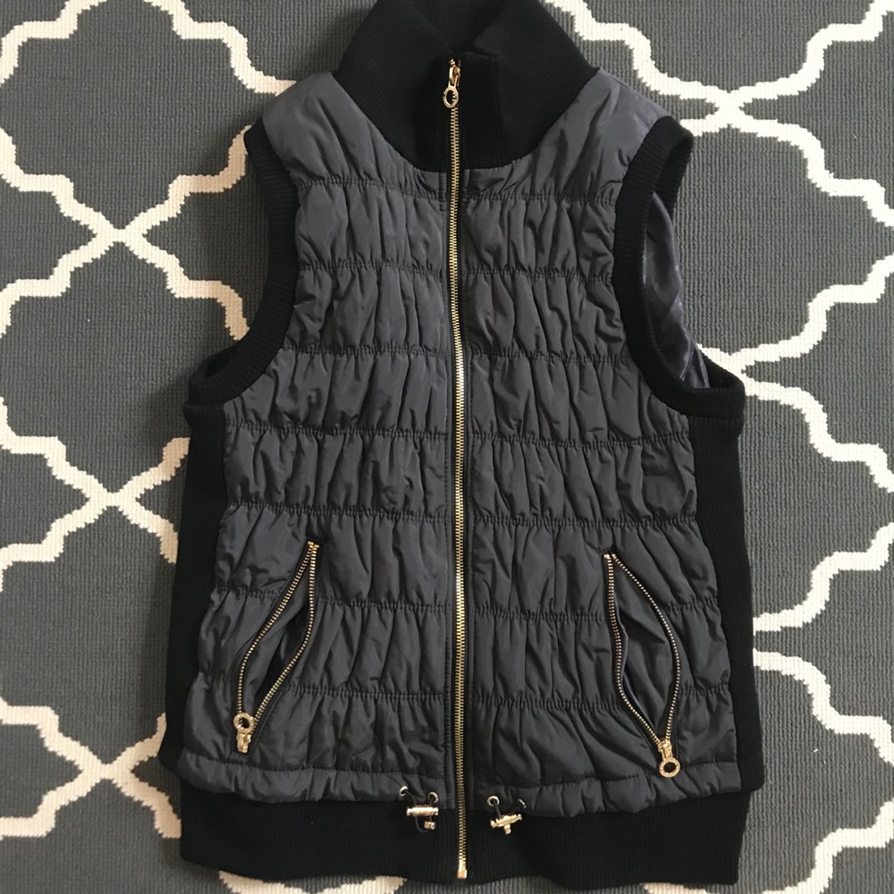 Calvin Klein zip up zest